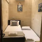 The Cloisters 4*