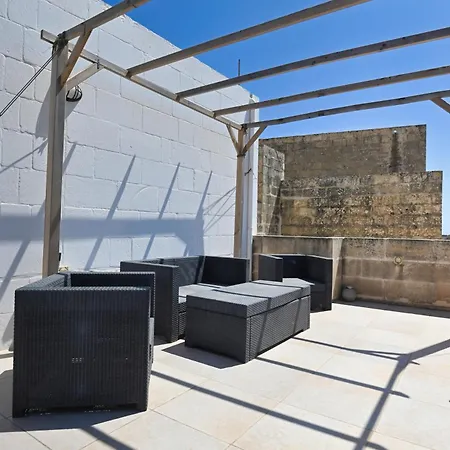 B&B The Cloisters 4*