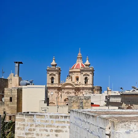 B&B The Cloisters 4*