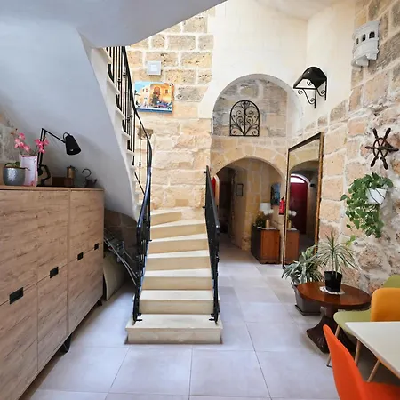 فندق مبيت وإفطار The Cloisters 4*