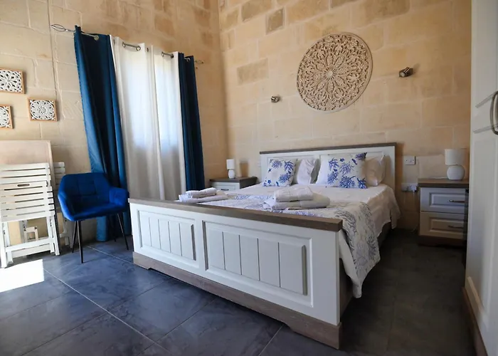 The Cloisters فندق مبيت وإفطار