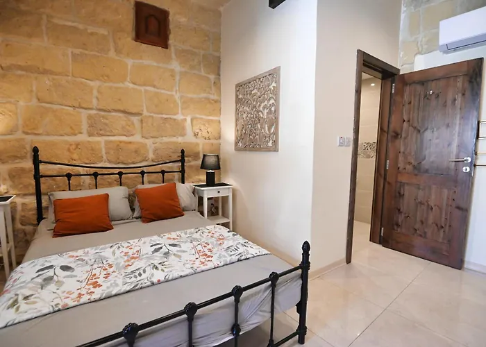 The Cloisters فندق مبيت وإفطار