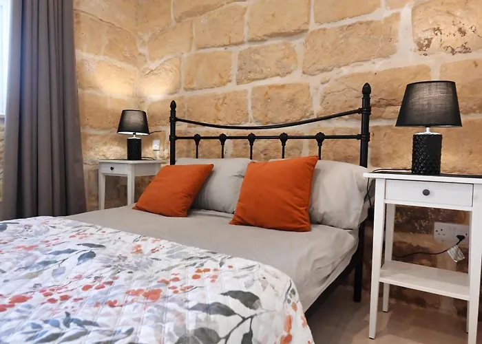 فندق مبيت وإفطار The Cloisters 4*