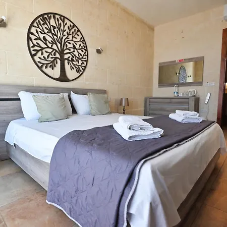 The Cloisters Bed & Breakfast Xagħra