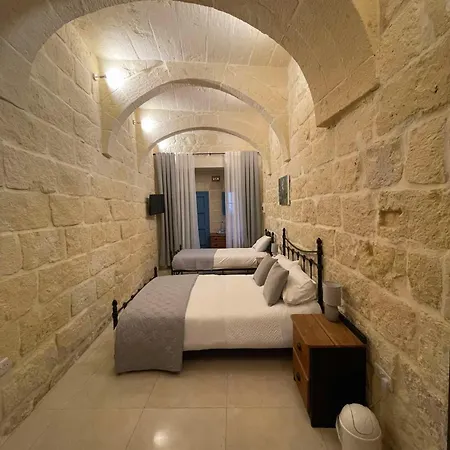 The Cloisters Xagħra