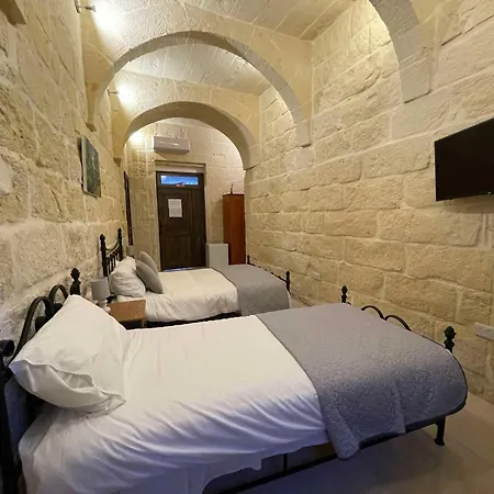 The Cloisters * Xagħra