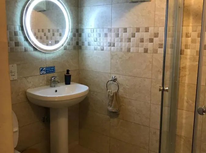 Bed & Breakfast The Cloisters 4*