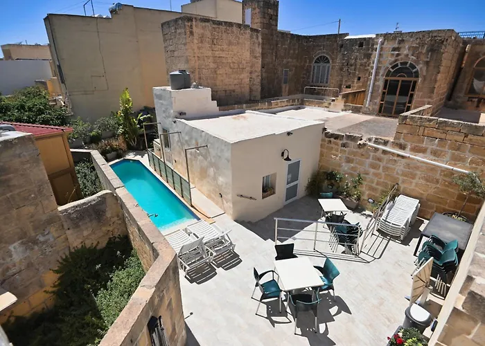 The Cloisters Bed & Breakfast Xagħra